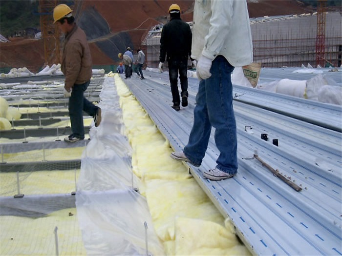 汨罗安吉县体育馆网架